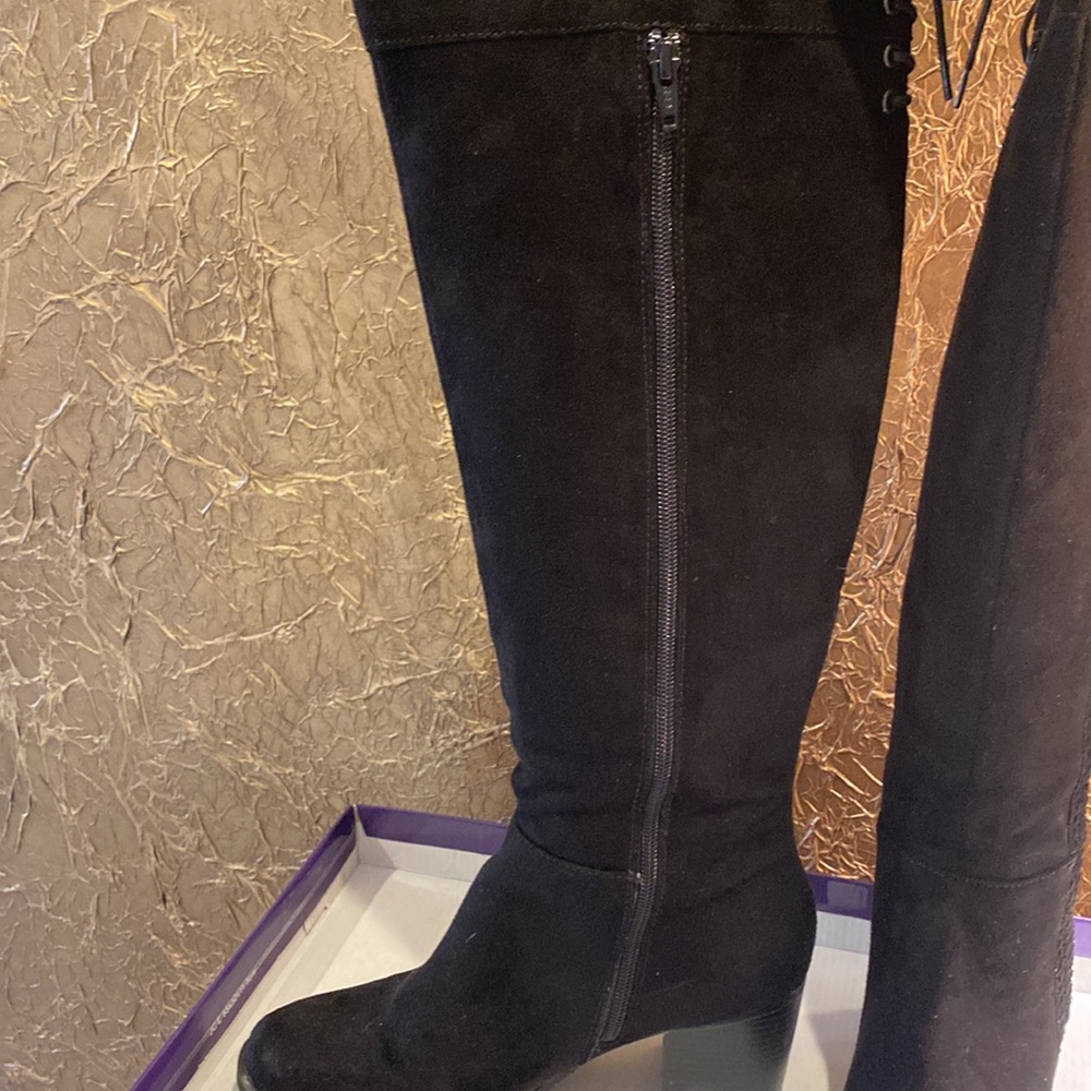 Over the knee boots - Picture 6 of 7